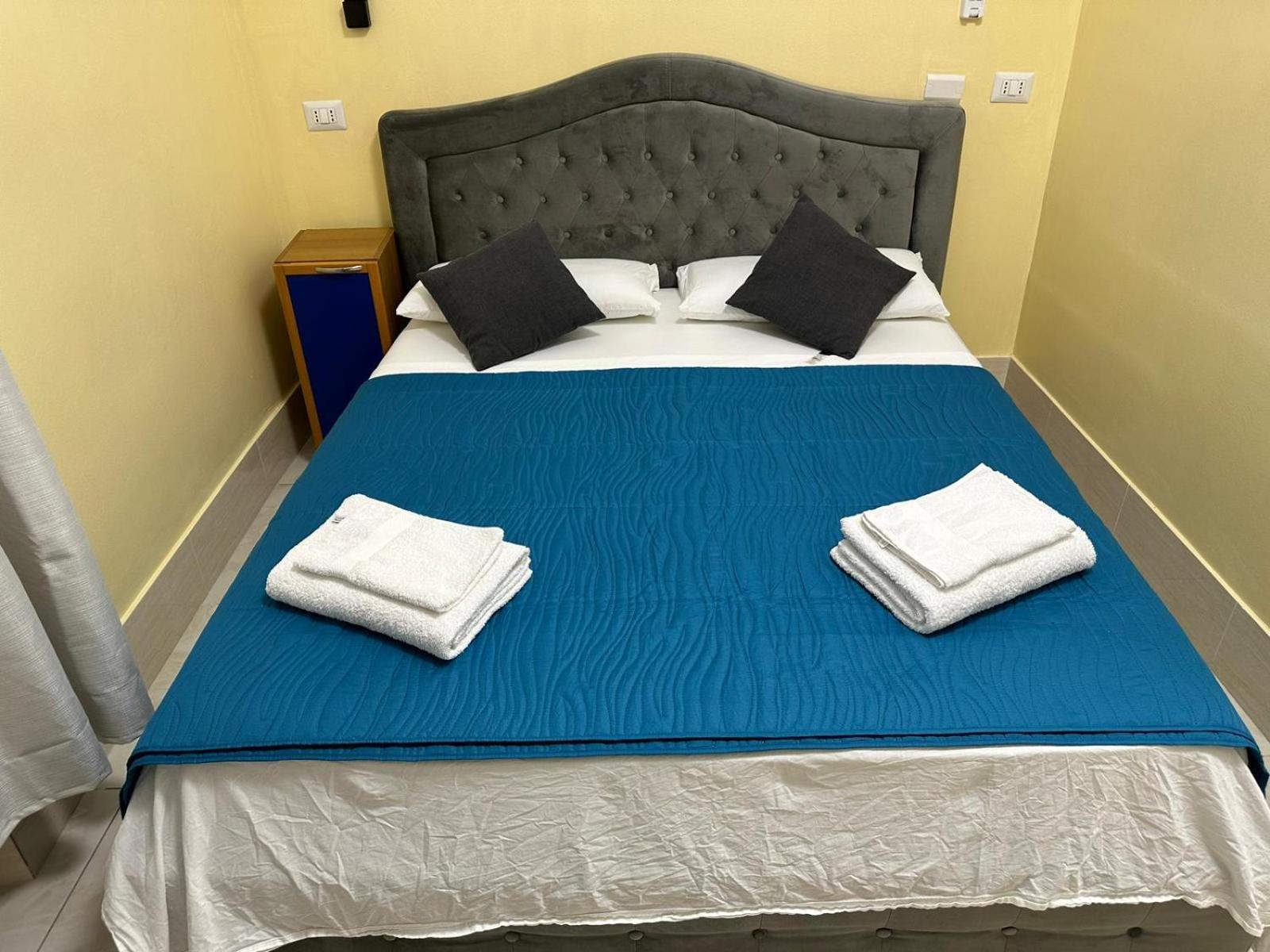 Turati Termini Bed & Breakfast Roma Exterior foto